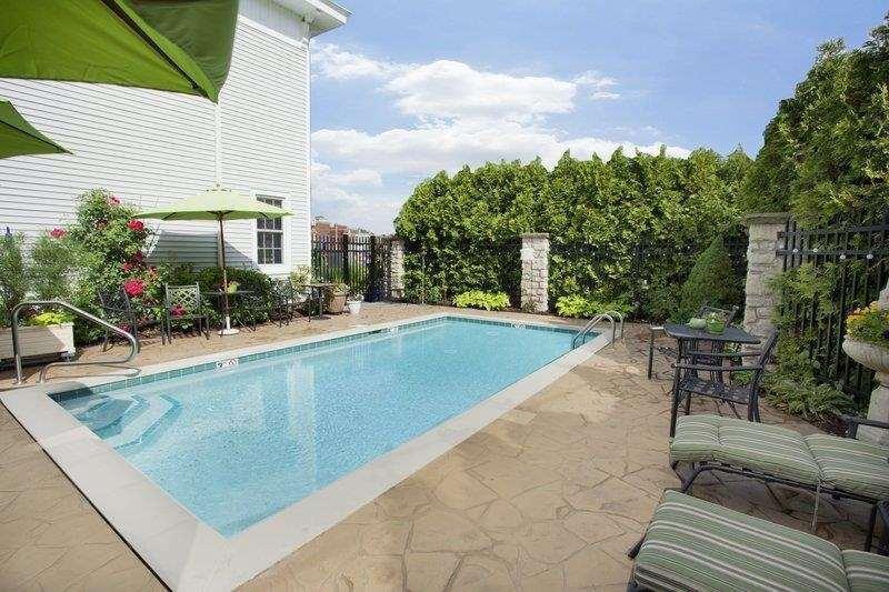 Best Western Plus Mentor-Cleveland Northeast Exterior photo